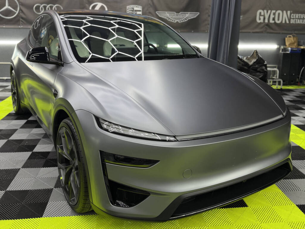 Tesla Model Y Performance 2025